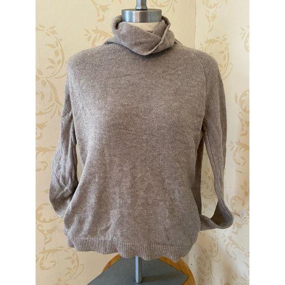 Theory 100% Cashmere Beige Sweater Ladies M - Picture 1 of 6